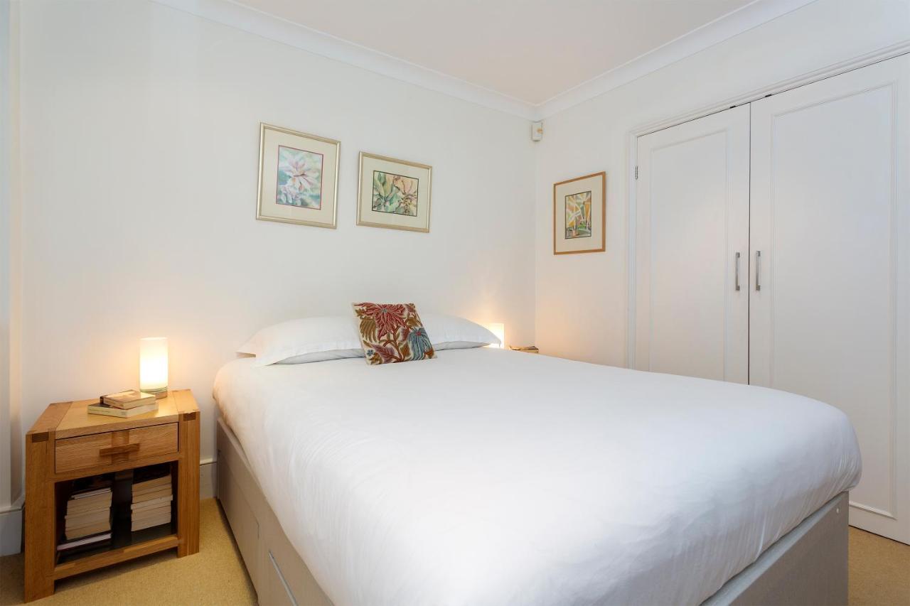 Veeve - South Kensington Garden Apartment Londra Esterno foto
